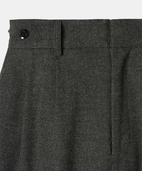 louren（ローレン ）の「【louren/ローレン】double tuck wide pants/ダブルタックワイドパンツ（その他パンツ・レディース・ベージュ/チャコールグレー・MEDIUM/SMALL）」の6枚目の写真