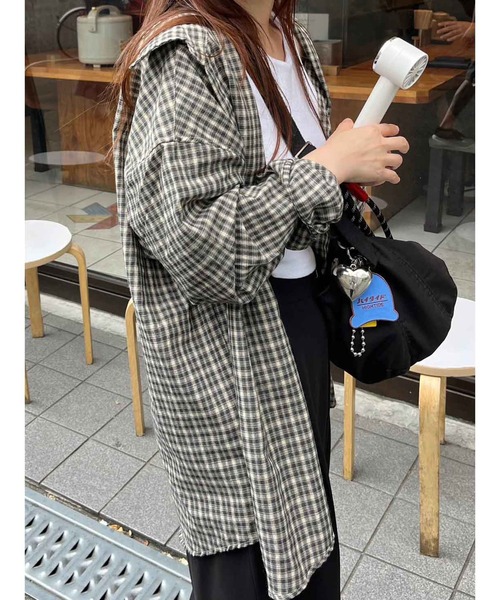 Flugge(フラッジー)の「オーバーチェックシャツ(シャツ/ブラウス・レディース・ブルー・FREE)」の5枚目の写真