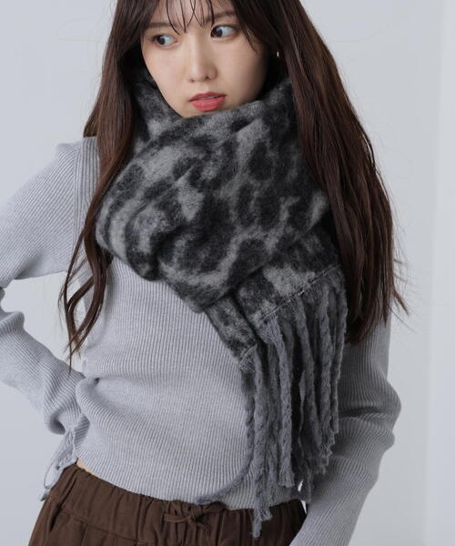 FREE'S MART(フリーズマート)の「ヒョウ柄大判ストール(ストール/ショール・レディース・グレー/ブラウン・フリ-)」の1枚目の写真