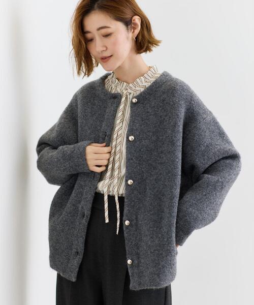 美品　フォクシー　グレースウール　カーディガン　petit 黒 ふっくらやわらかく、毛混オーバーニットカーディガン（カーディガン