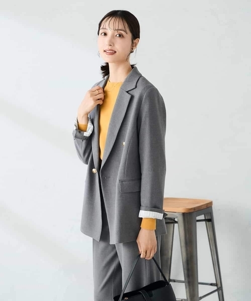 a.v.v（アーヴェヴェ）の「【ストレッチ/雑誌InRed(宝島社)11月号掲載】ダブルブレストジャケット（テーラードジャケット・レディース・ライトグレー/ネイビー/グレー・40/38/36）」の14枚目の写真