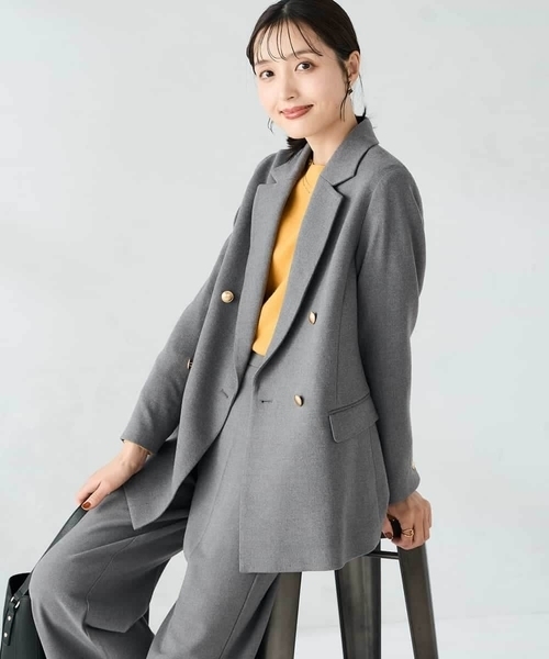 a.v.v（アーヴェヴェ）の「【ストレッチ/雑誌InRed(宝島社)11月号掲載】ダブルブレストジャケット（テーラードジャケット・レディース・ライトグレー/ネイビー/グレー・40/38/36）」の15枚目の写真