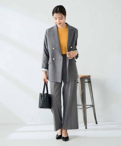 a.v.v（アーヴェヴェ）の「【ストレッチ/雑誌InRed(宝島社)11月号掲載】ダブルブレストジャケット（テーラードジャケット・レディース・ライトグレー/ネイビー/グレー・40/38/36）」の17枚目の写真