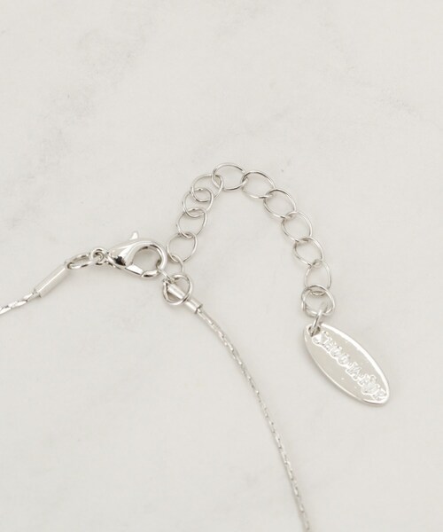 SHOO・LA・RUE（シューラルー）の「【セレモニー】ロンデルパヴェショートネックレス（ネックレス・レディース・ゴールド/ピンクゴールド/シルバー・00）」の7枚目の写真