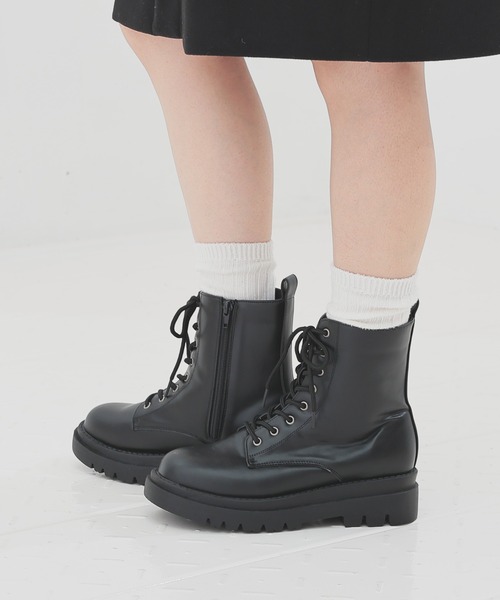 Honeys(ハニーズ)の「厚底レースアップブーツ(ブーツ・レディース・ブラック・L/LL/M/S)」の5枚目の写真