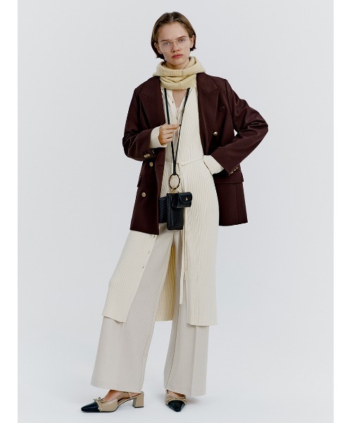 Mila Owen(ミラオーウェン)の「金釦ダブルブレストロングブレザー(テーラードジャケット・レディース・ブラウン/ダークネイビー/アイボリー・F)」の22枚目の写真