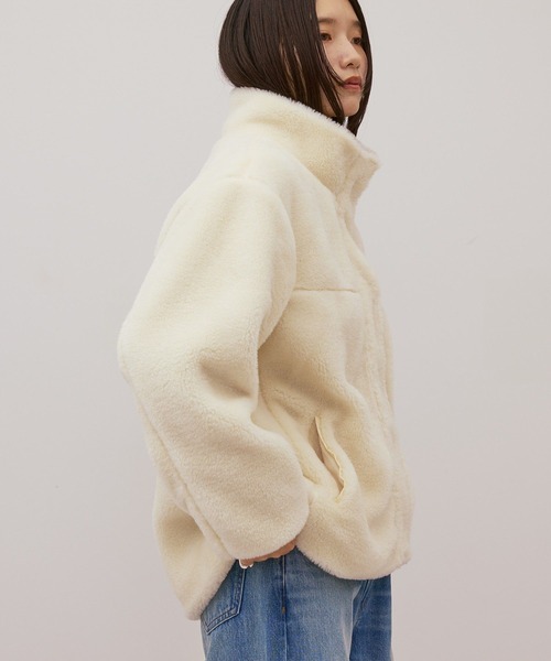 AMERICAN HOLIC（アメリカンホリック）の「スタンドベア風ボアコート（その他アウター・レディース・キャメル/アイボリー/チャコールグレー・M/L）」の6枚目の写真