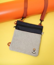 Duckster（ダックスター）の「DUCKSTER おじさん柄 ワッペン 2WAY サコッシュ ショルダーバッグ 男女兼用（ショルダーバッグ）」