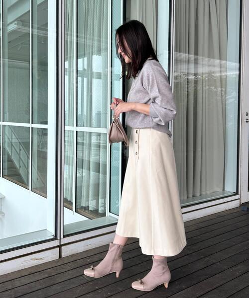 couture brooch（クチュールブローチ）の「【通勤/金ボタン】フェイクウール ポンチスカート（スカート・レディース・アイボリー/ネイビー/ベージュ・36/38/40/42）」の14枚目の写真
