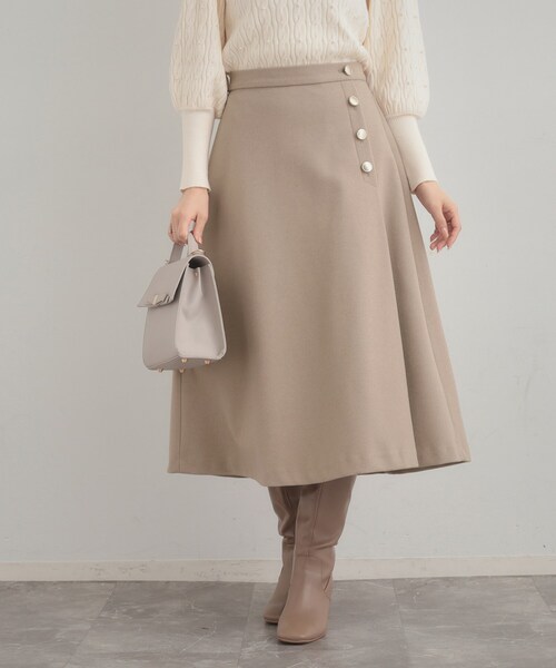 couture brooch（クチュールブローチ）の「【通勤/金ボタン】フェイクウール ポンチスカート（スカート・レディース・アイボリー/ネイビー/ベージュ・36/38/40/42）」の20枚目の写真