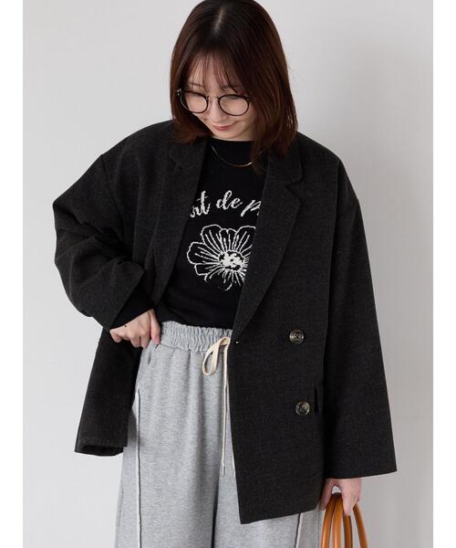 Te chichi TERRASSE（テチチテラス）の「Wブレストジャケット（ノーカラージャケット・レディース・チャコールグレー/グレー/ブラウン・F）」の2枚目の写真