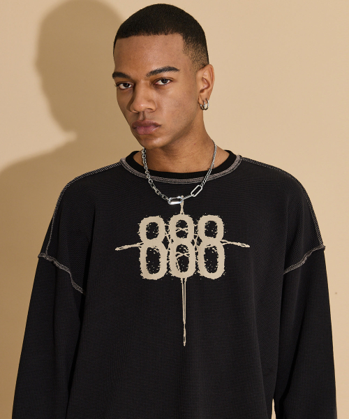 HOODHOOD（フッドフッド）の「888ワッフルロングスリーブTシャツブラック（Tシャツ/カットソー・レディース・その他・1/2）」の2枚目の写真