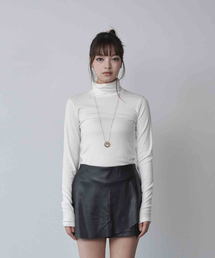 SALT AND CHOCOLATE（ソルトアンドチョコレート）の「Tensile Wool Basic Turtleneck T-shirt Ivory 4W2245302（Tシャツ/カットソー）」