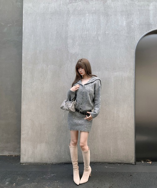 VEILA(ヴェイラ)の「カーディガン風ニットワンピ ベルト付き(ワンピース・レディース・ブラウン/グレー・フリー)」の3枚目の写真