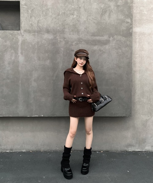 VEILA(ヴェイラ)の「カーディガン風ニットワンピ ベルト付き(ワンピース・レディース・ブラウン/グレー・フリー)」の16枚目の写真