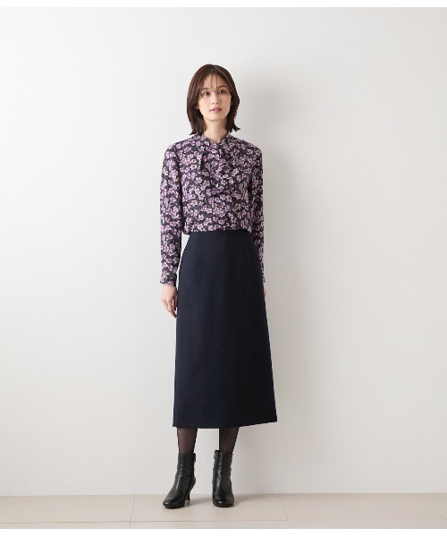 NEWYORKER(ニューヨーカー)の「ビオラフラワープリント フロントフリルブラウス(シャツ/ブラウス・レディース・パープル/ブルー・9号/11号)」の15枚目の写真