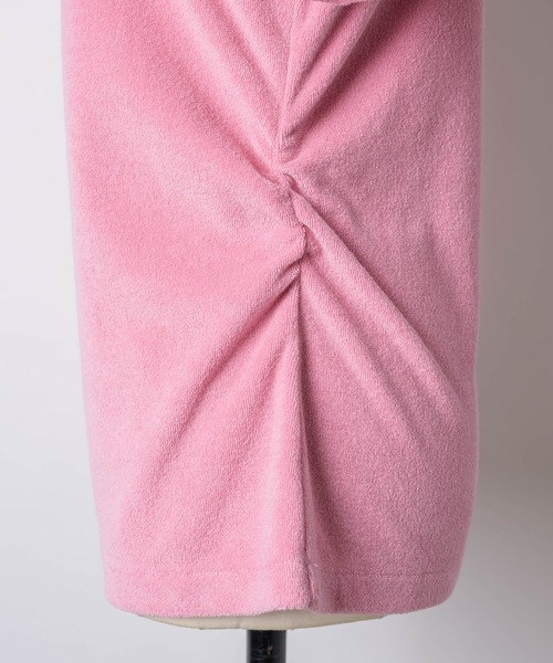 yae（ヤエ）の「Waist tuck pile T-shirt / ウエストタックパイルティーシャツ（Tシャツ/カットソー・レディース・レッド/ベビーピンク/ネイビー・FREE）」の7枚目の写真