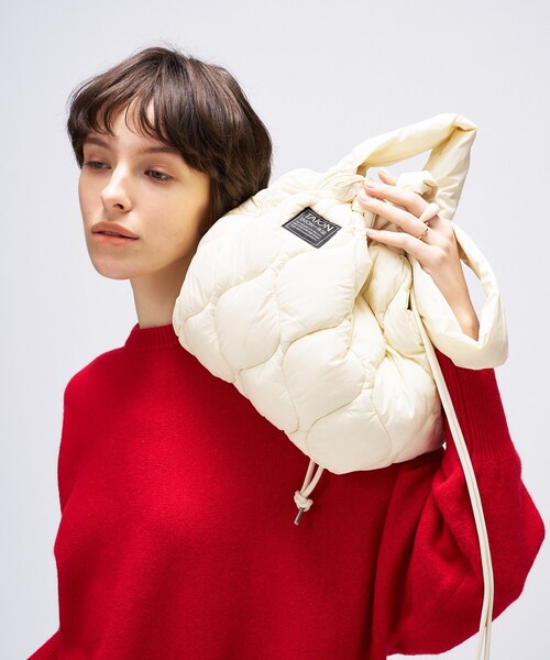 cloenc(クロエンス)の「【TAION】ミリタリー ダウンショルダーバッグ(ショルダーバッグ・レディース・ライトグリーン/ブラック/オフホワイト・FREE)」の1枚目の写真