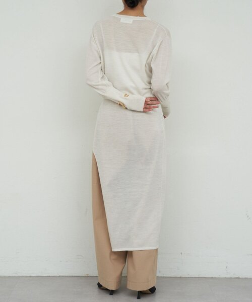 GALLARDAGALANTE(ガリャルダガランテ)の「【HERITANOVUM】アシンメトリーニットワンピ(パーカー・レディース・オフホワイト/グレー・FREE)」の5枚目の写真