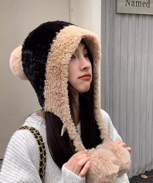 VIBGYOR（ヴィブジョー）の「【EIZZ/アイズ】もこもこポンポン イヤーフラップ フェイクファー キャップ（ニットキャップ/ビーニー・レディース・グレー/オフホワイト/ブラック/ブラウン/ベージュ・FREE）」の19枚目の写真