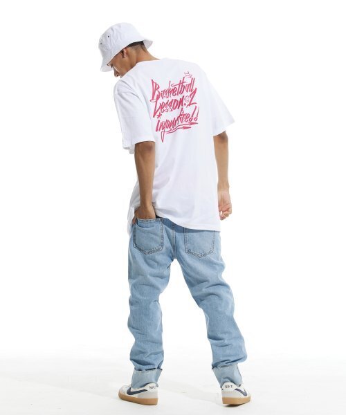 CREAM SODA LAB(クリームソーダラボ)の「バスケットボールレッスン.1 半袖Tシャツ ホワイト ピンク(Tシャツ/カットソー・レディース・その他・LARGE/MEDIUM/X-LARGE/XX-LARGE)」の9枚目の写真