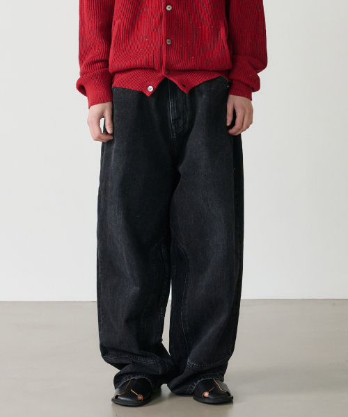 NOUN(ノウン)の「sprit denim pants (black)(デニムパンツ・メンズ・その他・1/2)」の1枚目の写真
