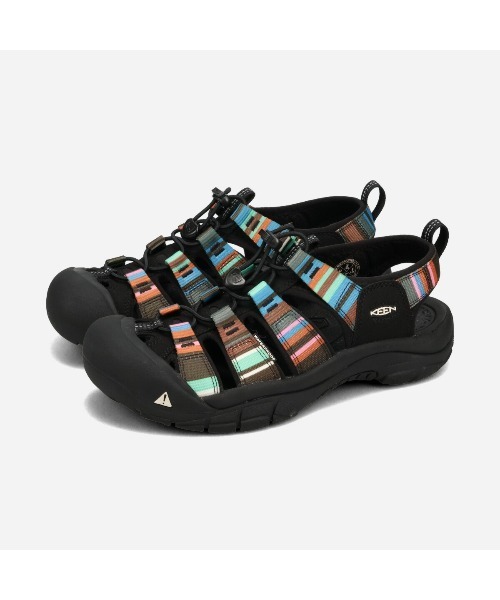 KEEN(キーン)の「KEEN NEWPORT H2 / キーン ニューポート H2 / 1001942(サンダル・メンズ・ブラック・26cm/28cm/27.5cm/29cm/26.5cm/28.5cm/27cm/25cm)」の1枚目の写真