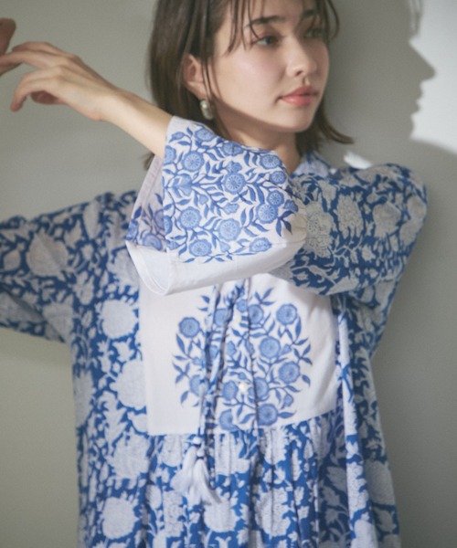 Remind me and forever（リマインドミーアンドフォーエバー）の「【India series】【nane】インドコットン総花柄ワンピース（ワンピース・レディース・ブラック/ブルー/モカ・FREE）」の16枚目の写真