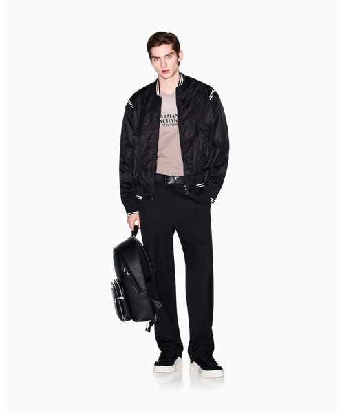 ARMANI EXCHANGE(アルマーニエクスチェンジ)の「【A|X アルマーニ エクスチェンジ】AXロゴ グラデーション 半袖クルーネックTシャツ/REGULAR+(Tシャツ/カットソー・メンズ・グレイッシュベージュ/ブラック・LARGE/MEDIUM/SMALL/X-LARGE/X-SMALL/XX-LARGE)」の9枚目の写真