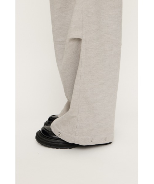 SLY(スライ)の「TUCK CARGO PANTS タック カーゴパンツ 冬服 春服(カーゴパンツ・レディース・ライトグレー/ライトブラック・2/1)」の18枚目の写真