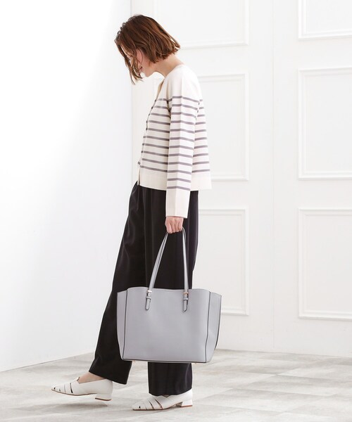 grove（グローブ）の「人間工学サイドスリットトート（トートバッグ・レディース・ブラック/ライトブルー/ライトグレー/シルバー系その他・00）」の18枚目の写真