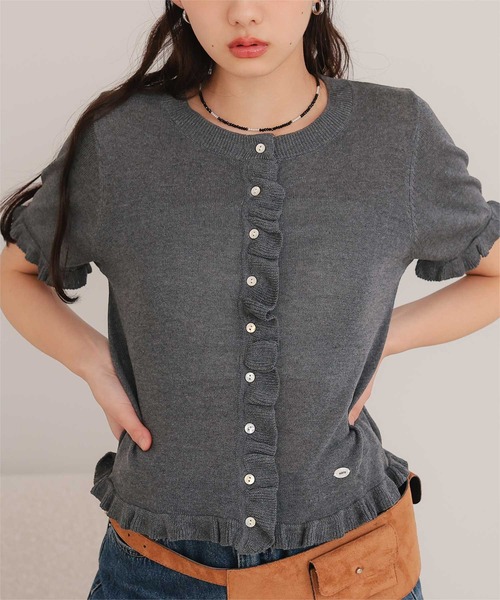 miette（ミエット）の「フリルデザイン半袖ニットカーディガン（カーディガン/ボレロ・レディース・グレー/ブラック/カーキ/レッド・L/M/S）」の3枚目の写真