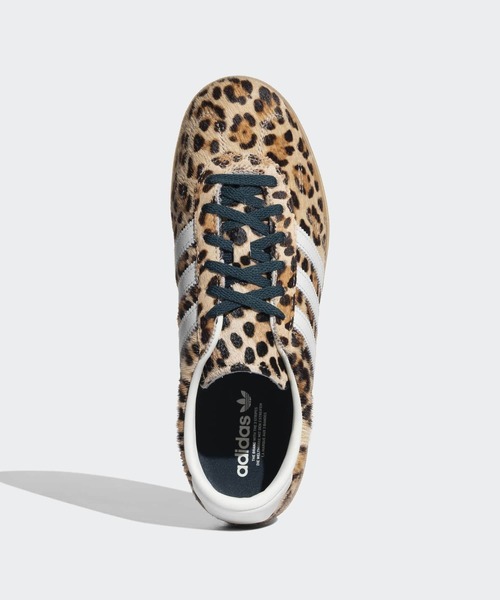 adidas（アディダス）の「ガゼル ロープロ / Gazelle Lo Pro / アディダスオリジナルス adidas Originals（スニーカー・レディース・ベージュ・22.0cm/22.5cm/23.0cm/25.0cm/25.5cm/26.0cm/26.5cm/27.0cm/27.5cm/28.0cm/28.5cm/29.0cm/23.5cm/24.0cm/24.5cm）」の2枚目の写真