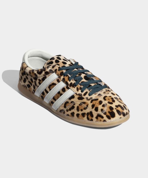 adidas（アディダス）の「ガゼル ロープロ / Gazelle Lo Pro / アディダスオリジナルス adidas Originals（スニーカー・レディース・ベージュ・22.0cm/22.5cm/23.0cm/25.0cm/25.5cm/26.0cm/26.5cm/27.0cm/27.5cm/28.0cm/28.5cm/29.0cm/23.5cm/24.0cm/24.5cm）」の4枚目の写真