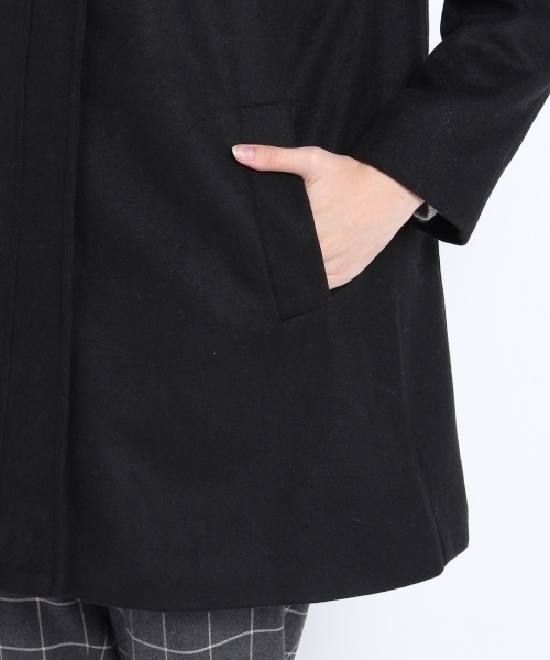 THE EMPORIUM（ジエンポリアム）の「バイカラーフーデッドコート（その他アウター・レディース・ブラック/ブルー・38/40）」の8枚目の写真