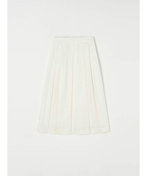 BEMUSE MANSION(ビミューズマンション)の「Satin tuck flare skirt - Ivory(スカート・レディース・アイボリー・FREE)」の5枚目の写真