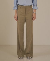 SIYAZU（シヤジュ）の「SIPT7090 フェミニンローライズブーツカットスラックス_Sand beige（スラックス）」