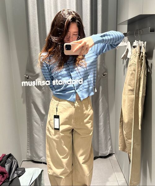 MUSINSA STANDARD WOMAN（ムシンサスタンダードウーマン）の「ウィメンズストライプラウンドネックカーディガン[ブルー]（カーディガン/ボレロ・レディース・その他・X-SMALL/SMALL/MEDIUM/LARGE）」の4枚目の写真