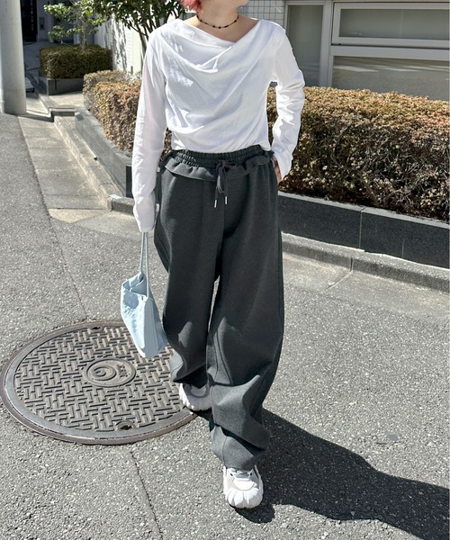 PILIT（ピリット）の「ウエストフリルカーブパンツ（その他パンツ・レディース・グレー/チャコールグレー・MEDIUM）」の20枚目の写真