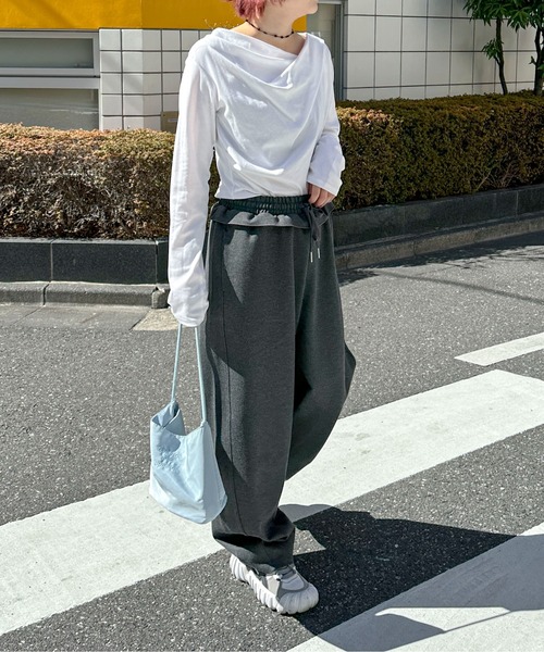 PILIT（ピリット）の「ウエストフリルカーブパンツ（その他パンツ・レディース・グレー/チャコールグレー・MEDIUM）」の18枚目の写真