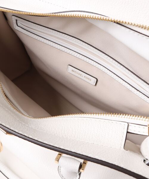 MICHAEL KORS(マイケルコース)の「HAMILTON MODERNE サッチェル ラージ(ハンドバッグ・レディース・ホワイト系・FREE)」の7枚目の写真