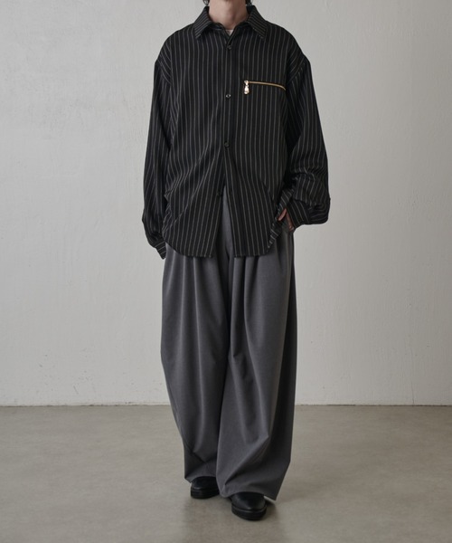 Lui's(ルイス)の「ストライプオーバーシャツブルゾン(シャツ/ブラウス・メンズ・ブラック/グレー系その他/ネイビー・FREE)」の12枚目の写真