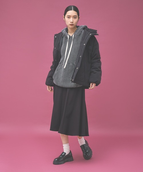 Kappa（カッパ）の「≪Kappa×and ST ウェルネスクラブ≫中綿ブルゾン (ユニセックス)（ブルゾン・レディース・ブラック/アイボリー/ラベンダー・LARGE/MEDIUM/SMALL）」の16枚目の写真