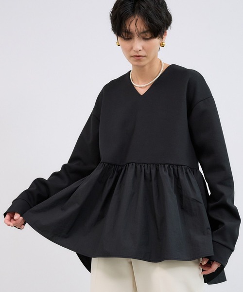 BARNYARDSTORM(バンヤードストーム)の「BARNYARDSTORM / Vネックペプラムプルオーバー / マシンウォッシャブル(Tシャツ/カットソー・レディース・ブラック/ブルー/クリーム/チャコール・FREE)」の11枚目の写真