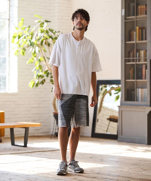 CAMBIO(カンビオ)の「mlt5580- Honeycomb Waffle Henley Neck Tee ヘンリーネックTシャツ(S64126cmb)(Tシャツ/カットソー・メンズ・ホワイト/ブラック/チャコールグレー・S/M/L)」の7枚目の写真