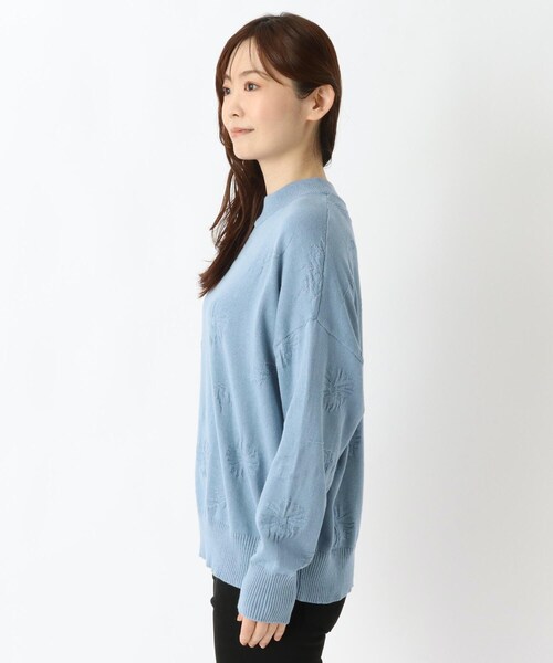 one'sterrace(ワンズテラス)の「花柄ジャカードニットプルオーバー(ニット/セーター・レディース・グレー系その他7/アイボリー系8/ブルー系その他7・02)」の12枚目の写真