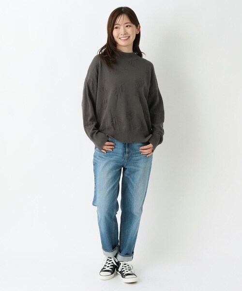 one'sterrace(ワンズテラス)の「花柄ジャカードニットプルオーバー(ニット/セーター・レディース・グレー系その他7/アイボリー系8/ブルー系その他7・02)」の8枚目の写真