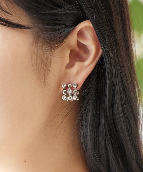 LIVETART（リヴェタート）の「キューブピアス（リング・レディース・シルバー・FREE）」の2枚目の写真