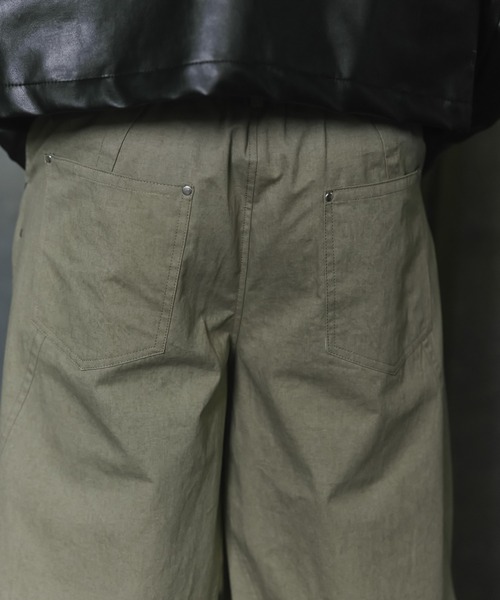 Confirm(コンファーム)の「Peach Brushed Studded Pants / ピーチ起毛スタッズパンツ メンズ レディース ユニセックス(その他パンツ・メンズ・ブラック/カーキ/グレー・M/L)」の21枚目の写真