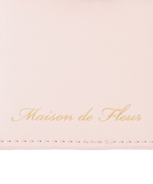 Maison de FLEUR(メゾンドフルール)の「リール付きビジューリボンパスケース(パスケース・レディース・ブラック/ピンク/ラベンダー/ネイビー・FREE)」の13枚目の写真